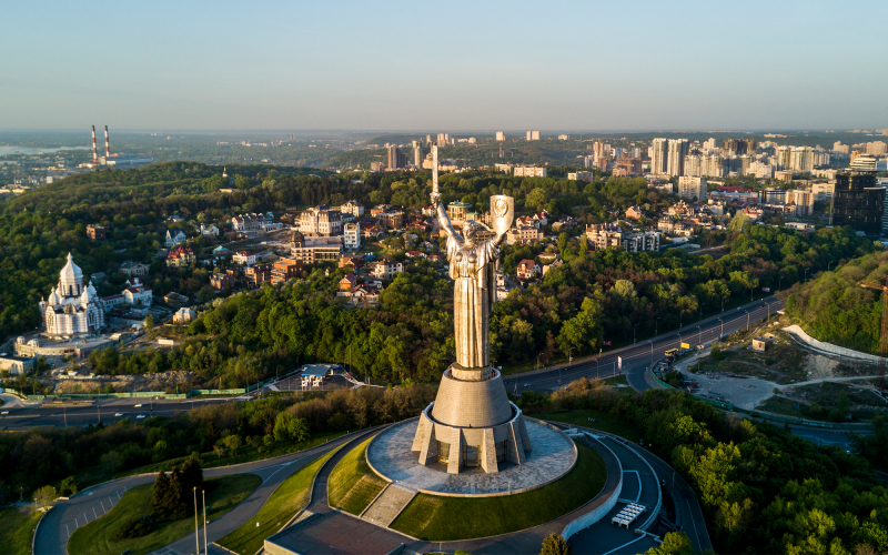 Motherland Monument and Museum of History of Ukraine in WWII guided tour-5