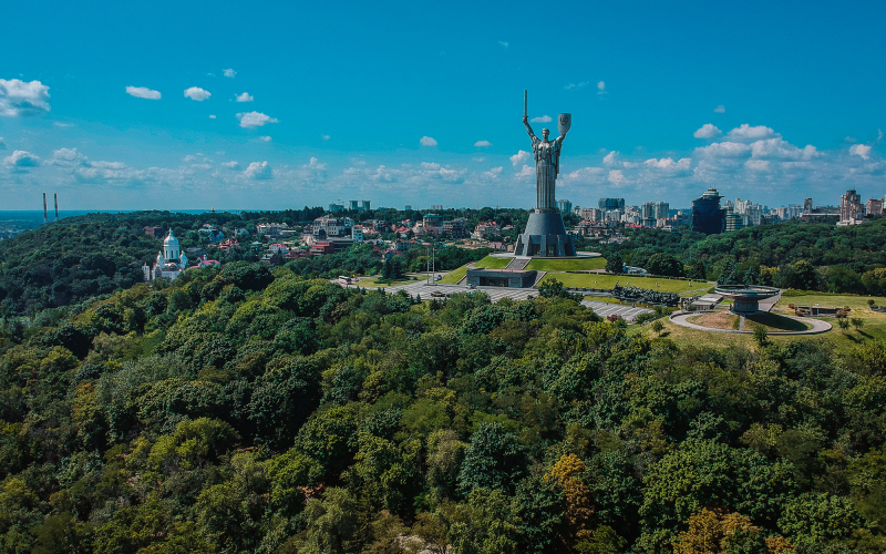 Motherland Monument and Museum of History of Ukraine in WWII guided tour-0