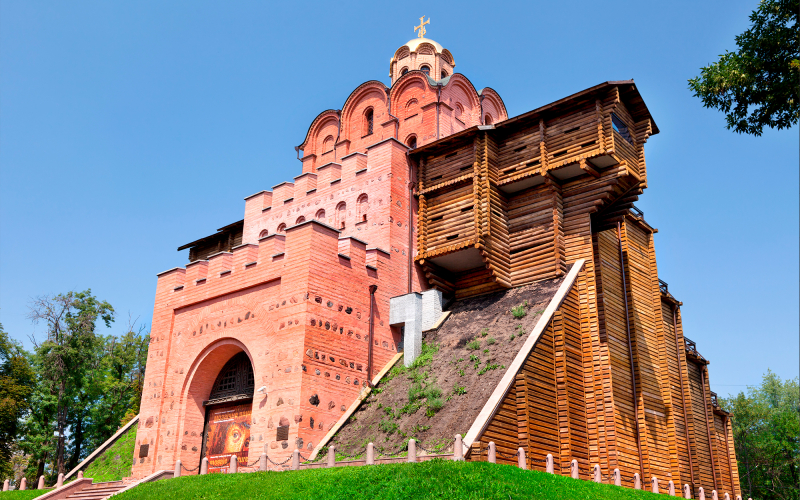 Kyiv overview Full-day guided tour-1