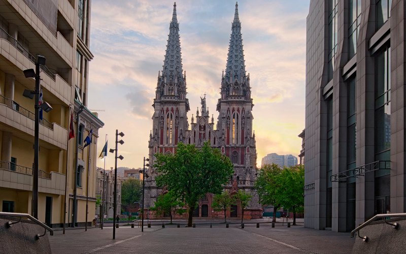 Kyiv overview Full-day guided tour-10