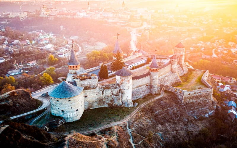 Chernivtsi, Kamianets-Podilskyi and Khotyn / 2-day Combo guided tour-3