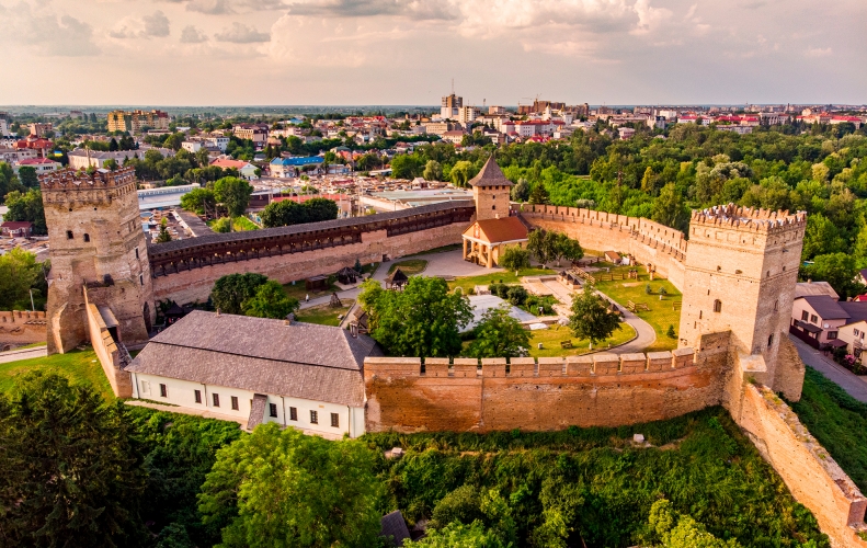 Lutsk and The Tunnel of Love full-day tour-3